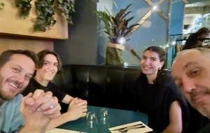 Julien et Théolan et Noémie et Guillaume - Resto du Samedi Soir après les épreuves M20.