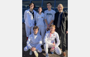 Théolan Vildrac, Noémie Reocreux (Coach), Maël Bernard Guillaume Gillet (Arbitre). 
Antoine Marseille, Louis Charmetant,