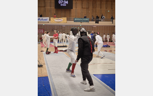 Théolan Vildrac à la leçon d'échauffement - Rodez 2025