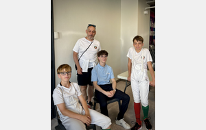 Clément, Guillaume (Coach), Antoine (Arbitre) et Clément - Albi 2026