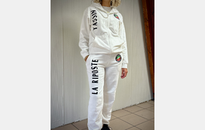 Tenue Complète (Haut + pantalon) - T-shirt Offert