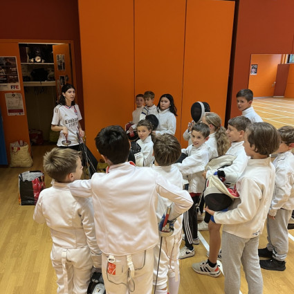 Cours des M11/M13 de 18h avec Noémie Reocreux.