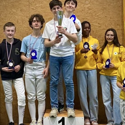Loucian Lancial et Ethan Broggini sont sur la 1ere marche du Podium - Annonay -2025