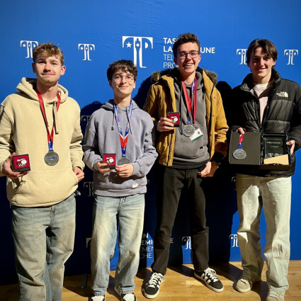 l'équipe M17 vice-championne de France M17 en nationale 3. Louis Charmentant, Antoine Marseille, Maël Bernard et Théolan Vildrac - 2025.