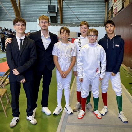 Antoine et Louis (arbitres), Pierre, Robin, Clément et Raphaël les M15 - Corbas 2026.